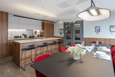 1 bed studio, 40-41 High Street, Englefield Green, Egham, TW209DP - Image 15